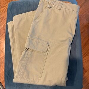 Duluth Trading Co Men's Khaki Cargo Pants